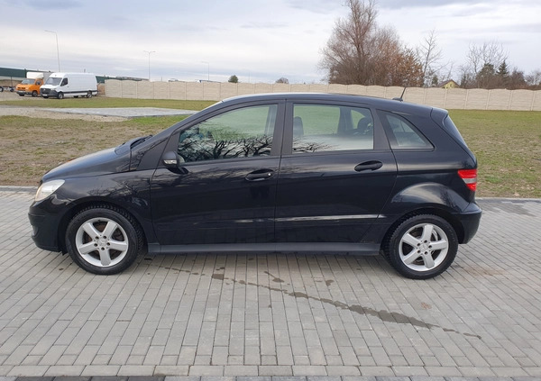 Mercedes-Benz Klasa B cena 15500 przebieg: 140000, rok produkcji 2007 z Józefów małe 497